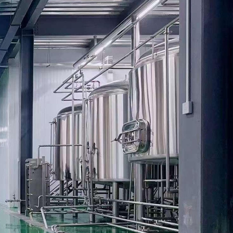 卢氏精酿啤酒设备